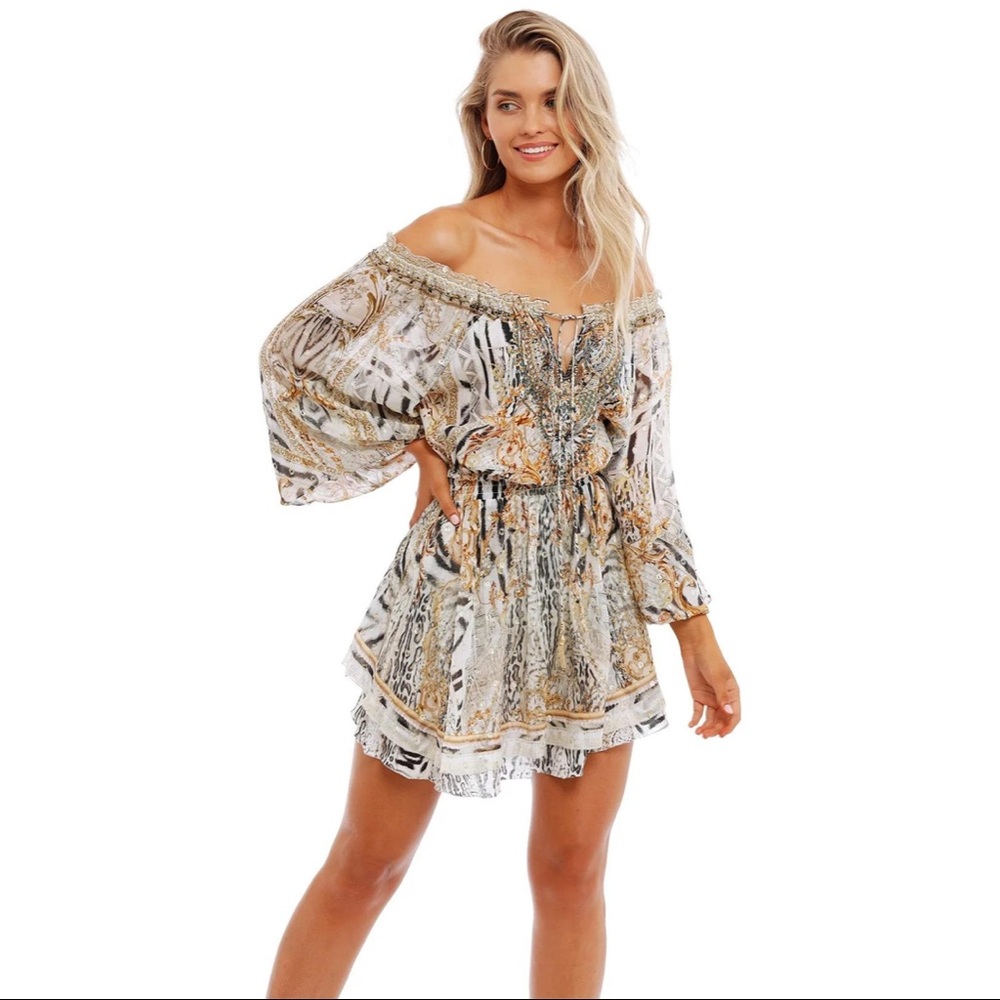 Camilla Off the Shoulder Tiered Mini Dress NWT Size Medium Gates of Glory